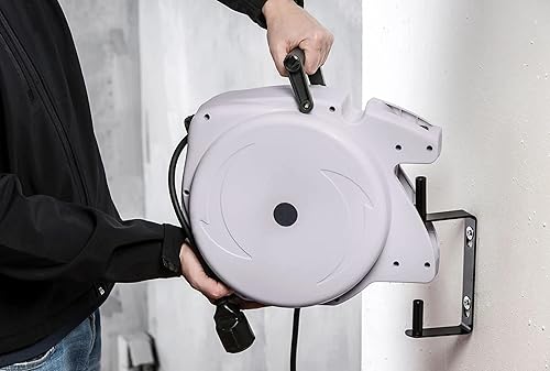 as - Schwabe Automatischer Kabelaufroller 15 m H05VV-F 3G1,5, mit Easy to Go Funktion, 180° schwenkbar, Schutzkontaktstecker und 1,5 m Zuleitung mit Schutzkontaktkupplung, 230V/16A, IP20, 12611 - Cheap-Us
