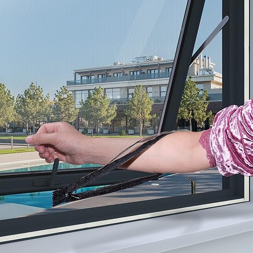 Apalus Fliegengitter für Dachfenster, Insektenschutz zum Anbringen an Klappfenster, Zuschneidbar auf Fenstergrößen bis 130x150cm, Schwarz - Cheap-Us