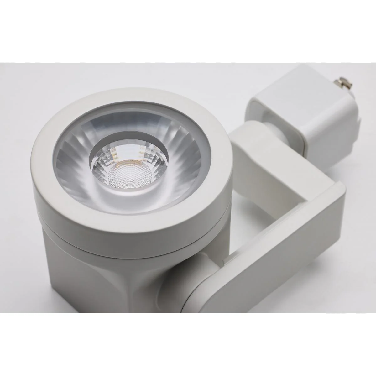 TH651 12W LED LANTERN TRK HD 24 DEG Lantern; 12 Watt LED Track Head; 24 Degree Beam Spread; 3000K; White Finish - Cheap-Us