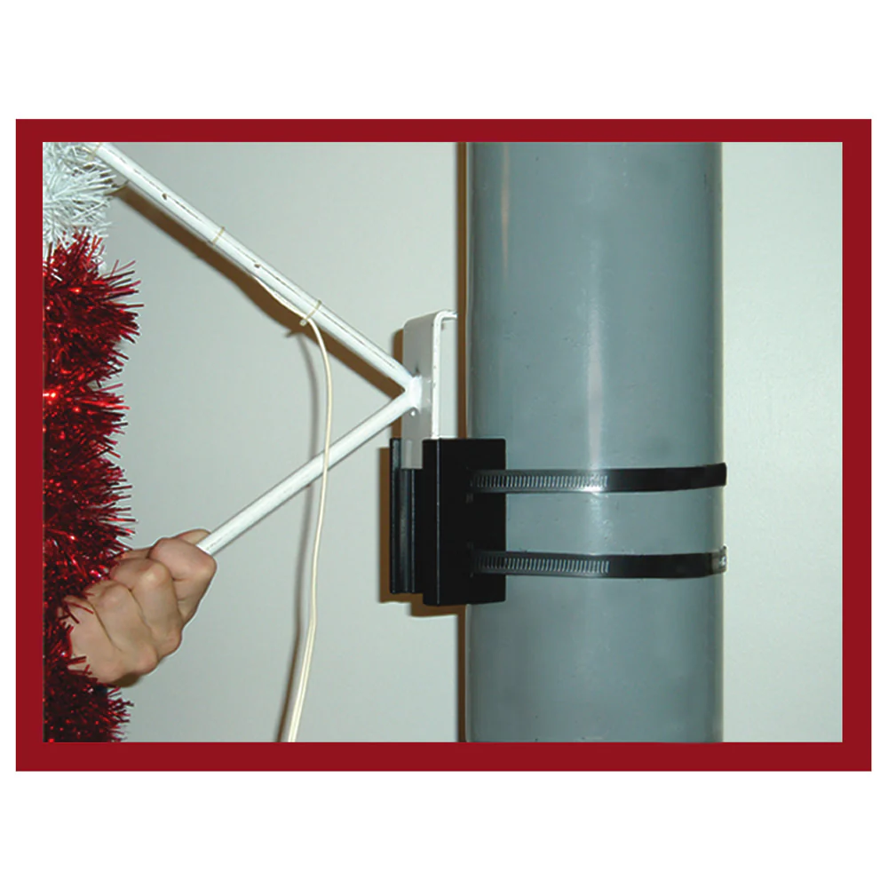 Vickerman 4' Metallic Wreath & Bow Commercial Pole Decoration With 55 LED Lights. - Cheap-Us