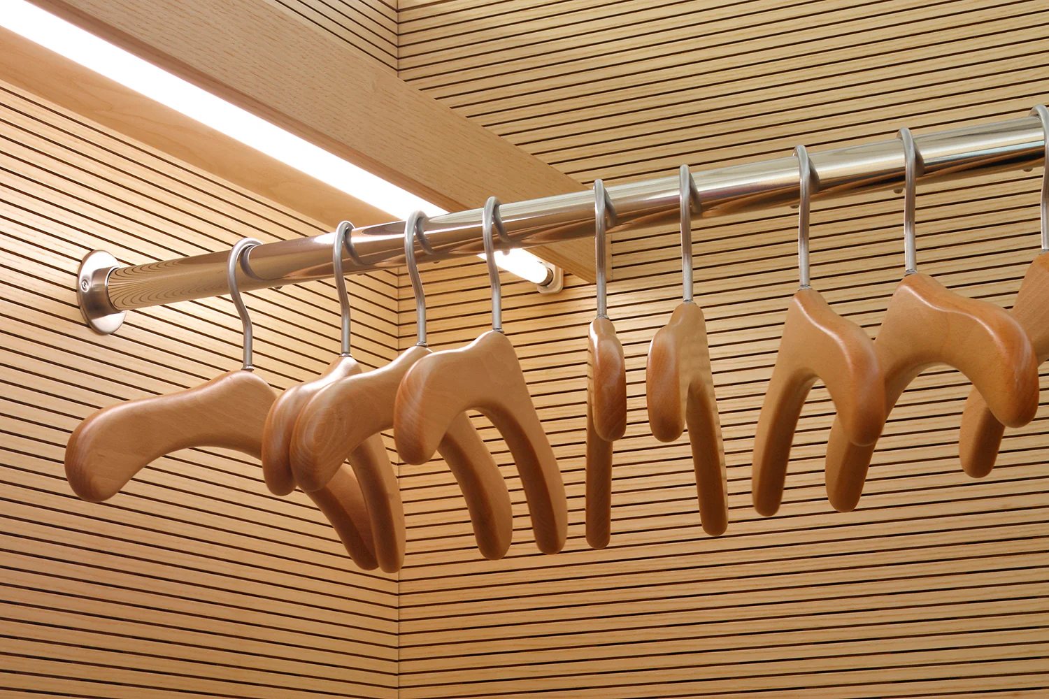 4 ft. T8 Color Selectable Plug & Play LED - Cheap-Us