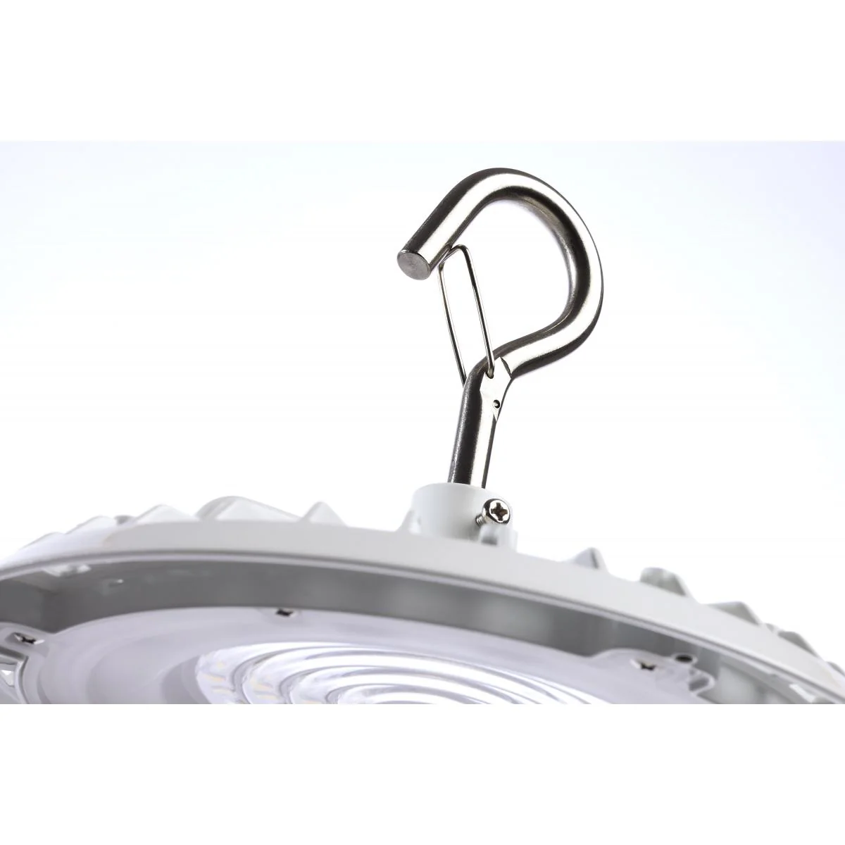 65-972 LED 60W UFO W/PLUG/120V 60 Watt; Hi-Pro Shop Light with Plug; 8