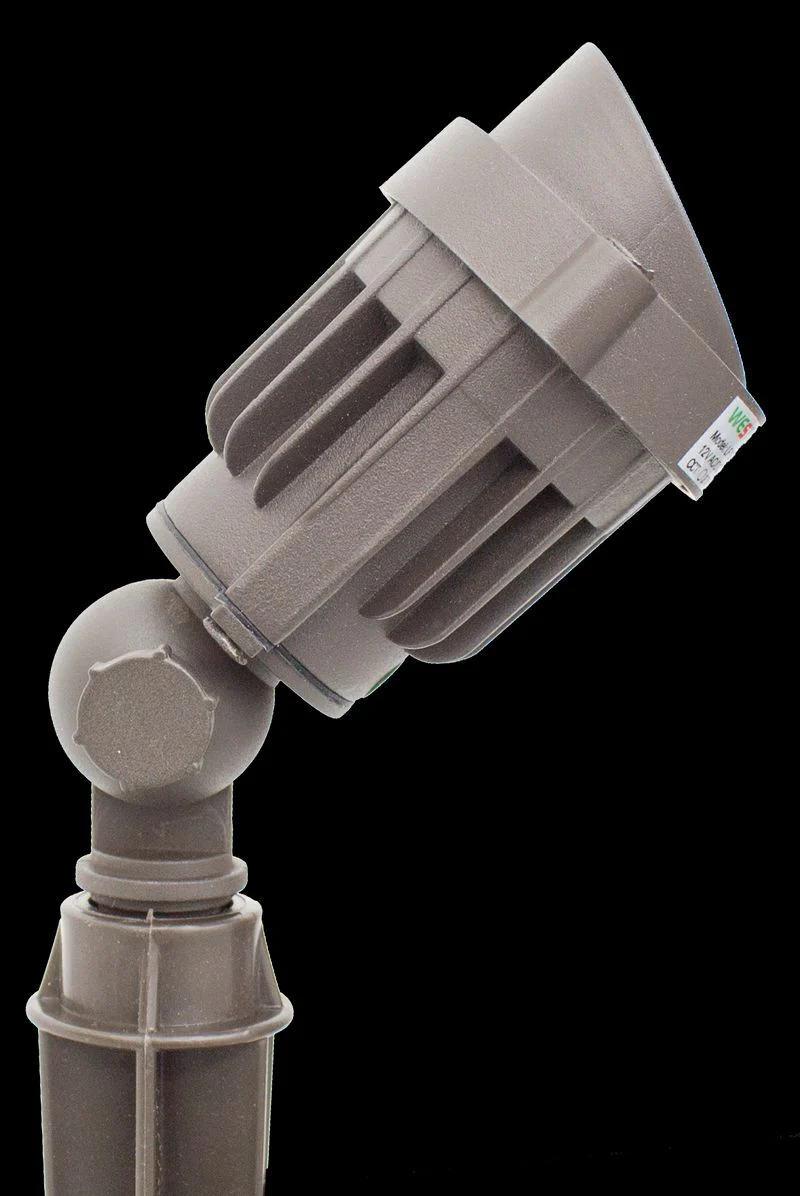 Westgate 12-Volt AC/DC LED Garden Light, Outdoor Lighting, 6W, 450 Lumens, 4000K, Bronze Finish - Cheap-Us