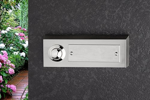 HUBER Aufputz Klingeltaster 1 fach aus Metall - Türklingelknopf mit Namensschild - Haustürklinge Aufputz I Taster aus Messing verchromt - Klingel Haustür 1 fach - Cheap-Us